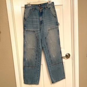 Like New BDG High Rise Carpenter Jean - size 28